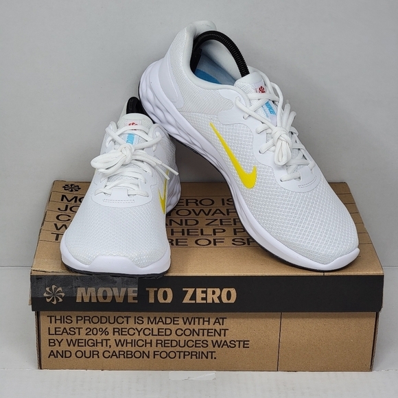 Nike Womens Revolution 6 NN Running Shoes White Yellow DC3720-105 Size 11 New - Picture 1 of 10